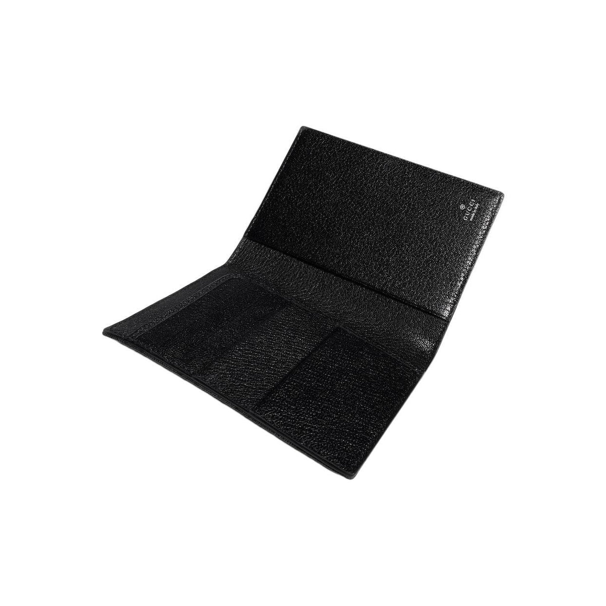GUCCI Essence Classic Women's Black GG Coated Canvas Passport Holder | 876432