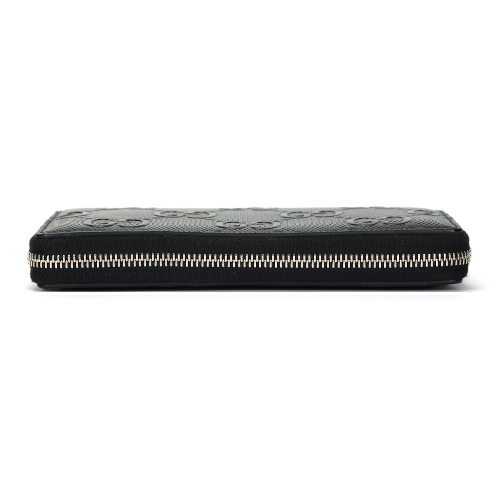 GUCCI Unisex Black Leather Embossed Monogram Long Zip Wallet | 625558